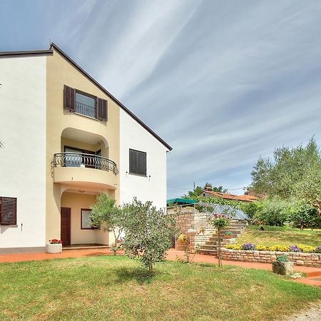 Nadia House With Apartments Замбратия Экстерьер фото